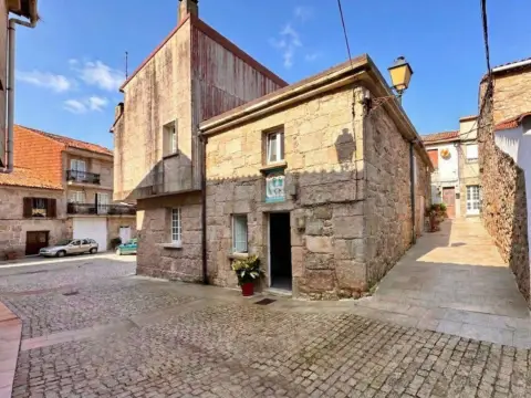 Casa en calle del Pintor Carlos Sobrino