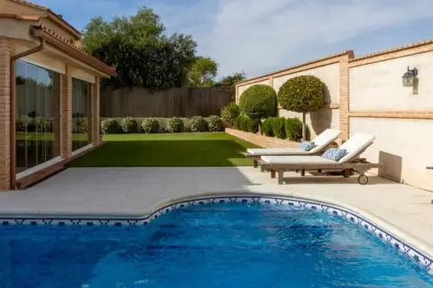 Chalet en calle de Neptuno