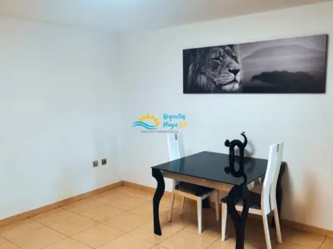 Apartamento en calle Encinas