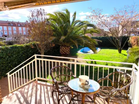 Casa pareada en calle de Serrano