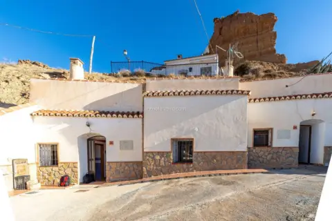 Casa en calle 28 de Febrero