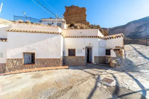 Casa en calle 28 de Febrero