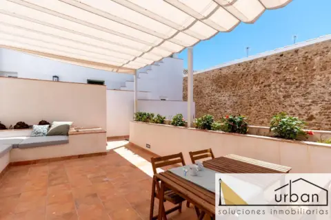 Chalet en calle de Isaac Peral