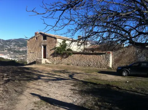 Chalet en calle Partida Sentbenet Alt, nº 7