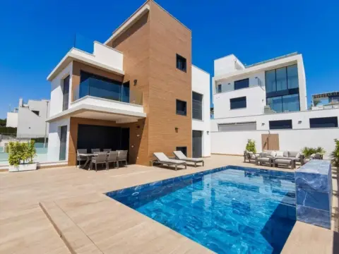 Chalet en Campoamor