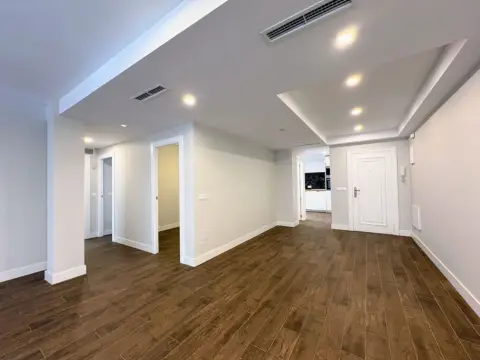 Piso en calle del Estadio, 4