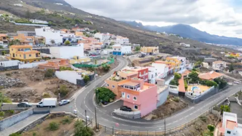 Casa en calle Hurdana, nº 98