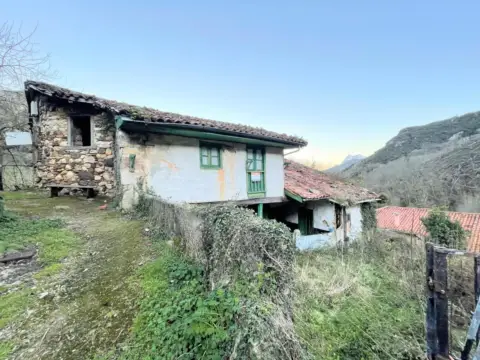 Rural Property in calle Barrio La Molina