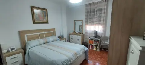 Piso en Avenida de Andalucía