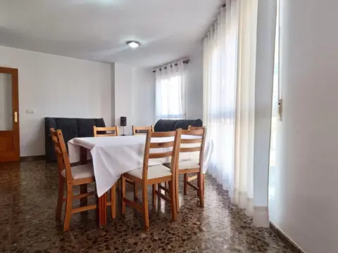 Piso en Corte Inglés