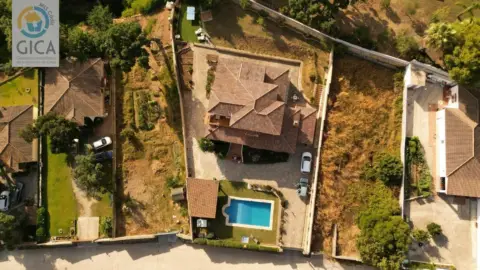 Chalet en calle Grifón