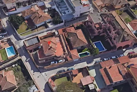 Chalet en calle Cabo Ajo, 17