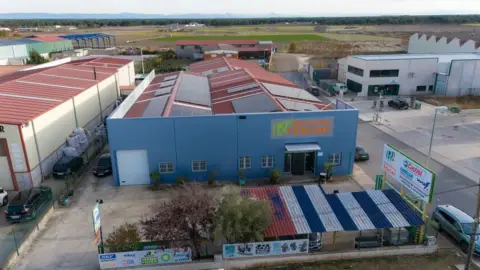 Nave industrial en Avenida de San Miguel, 43