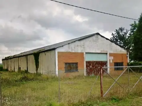 Nave industrial en calle As-17, Cayés