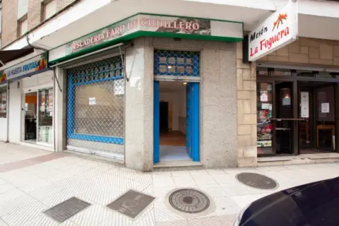 Local comercial en calle Darío Regoyos