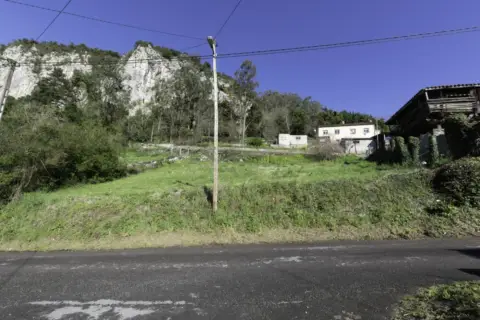 Terreno en calle Manzaneda
