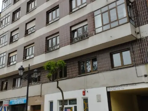 Local comercial en calle de Gregorio Marañón
