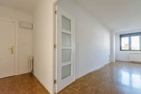 Piso en calle de Teodoro Cuesta