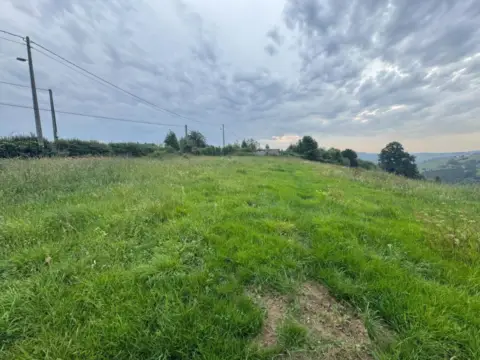 Terreno en calle La Llomba