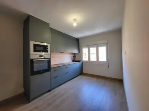 Piso en calle de Pizarro, 21