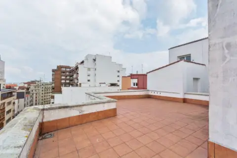 Ático en calle de Donato Argüelles