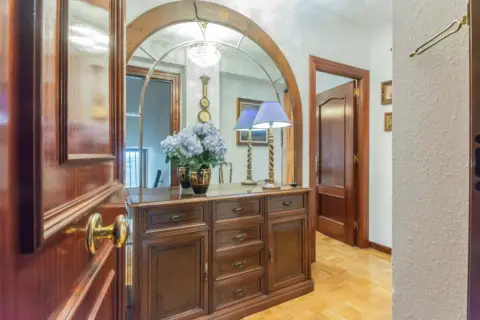 Piso en calle de la Paz