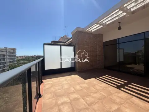Ático en Avinguda de Navarro Reverter