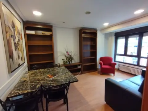Piso en calle de Asturias