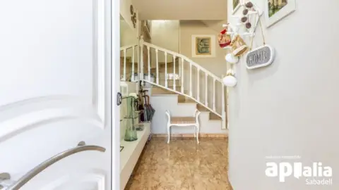 Casa adosada en calle Dibáñez de Aldecoa, nº 80