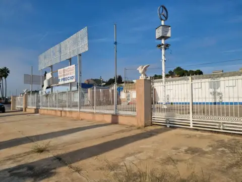 Terreno en Carretera de Alicante