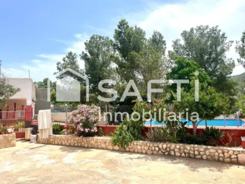 Finca rústica en Montroi - Montroy