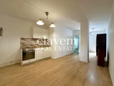 Estudio en Avinguda Meridiana