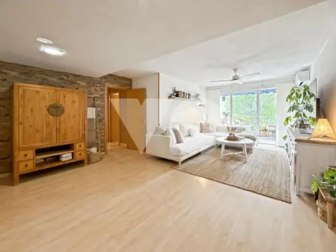 Piso en calle Hilados