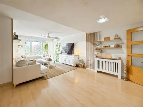 Piso en calle Hilados