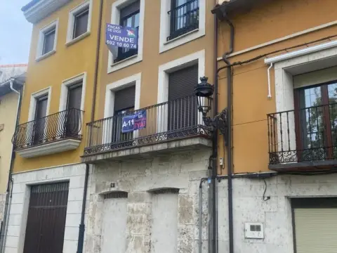 Dúplex en calle la Pedraja