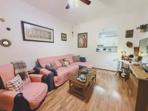 Piso en Teatro Falla