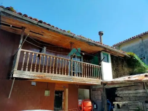 Casa en Ahedo