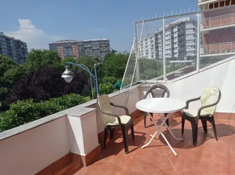 Estudio en calle de Garelly de la Cámara