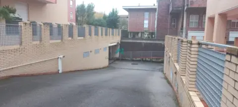 Garaje en calle de Ramón Bringas