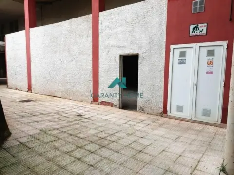 Local comercial en calle Dr.Lopez Garzon