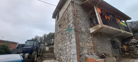 Casa en Gibaja