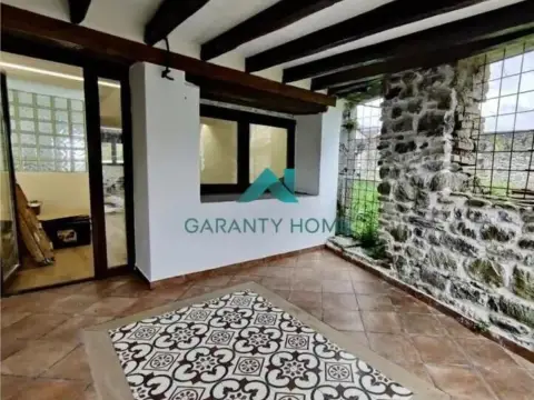 Casa pareada en Ramales de La Victoria
