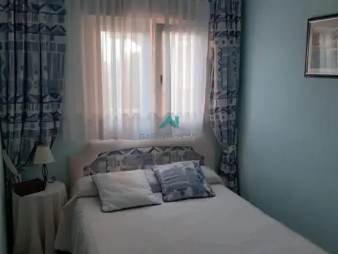 Piso en calle R Costa Rica, nº 22