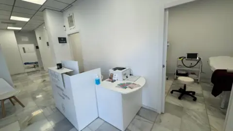 Local comercial en Centro - Avda. de Mijas