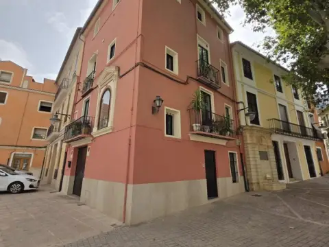 Dúplex en Casco Antiguo