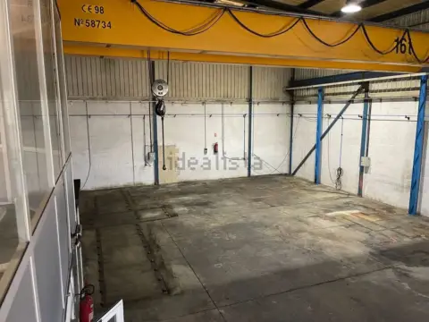 Nave industrial en calle San Blas Hiribidea