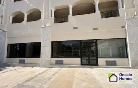 Local comercial en Los Monteros-Bahía de Marbella