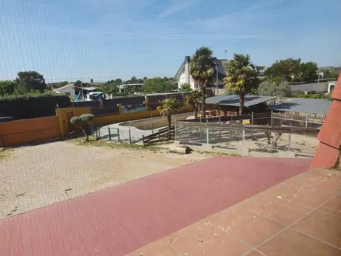 Chalet en calle Granados