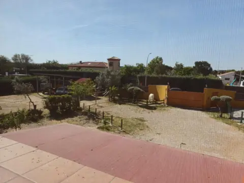 Chalet en calle Granados