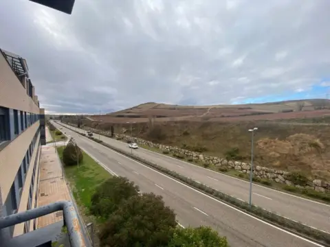 Piso en Avenida del Alcalde Valentín Niño